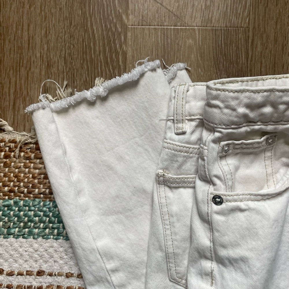 Zara high waisted white jeans with distressed cuffs